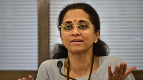 MPSC पेपरफुटीवर सुप्रिया सुळे आक्रमक; ‘चूक यंत्रणेची आणि सरकारची’, आत्महत्येच्या धमकीचा फोन ?
