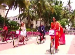 नेदरलंडच्या उपपंतप्रधानांसोबत सुप्रिया सुळेंची सायकलस्वारी